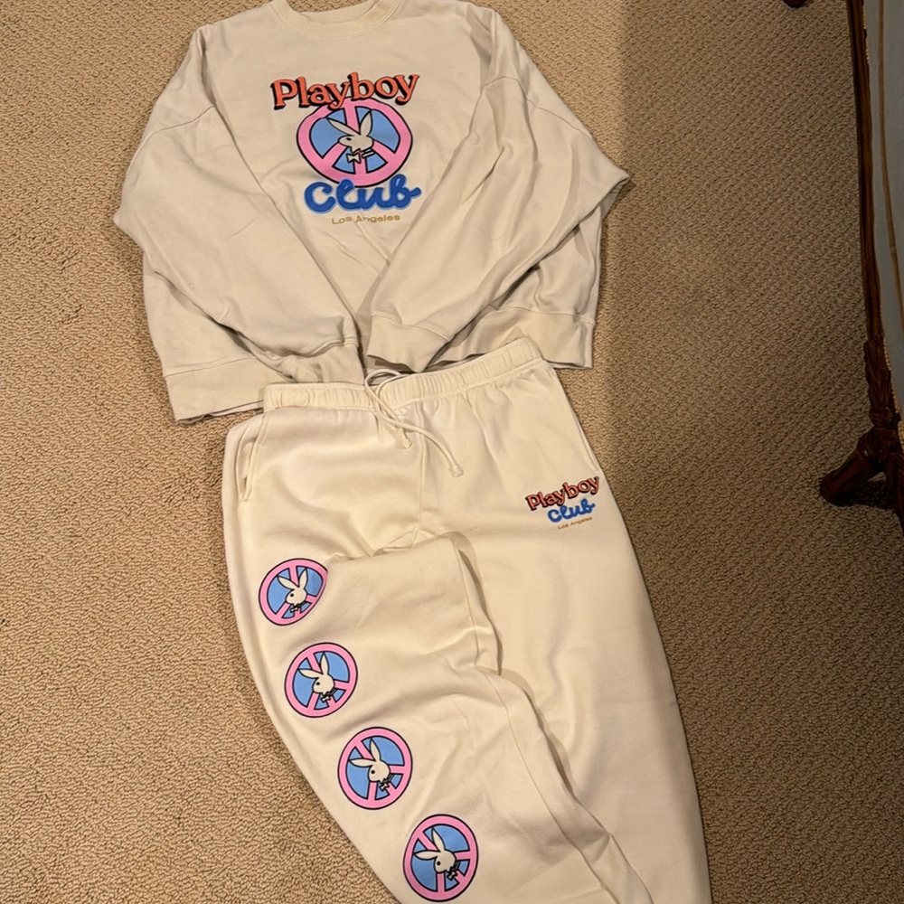 Playboy by Pacsun sweat set